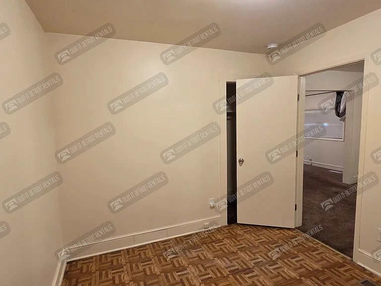 15887 Muirland St — Photo 8