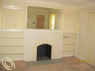 5th image of 15753 Hartwell St