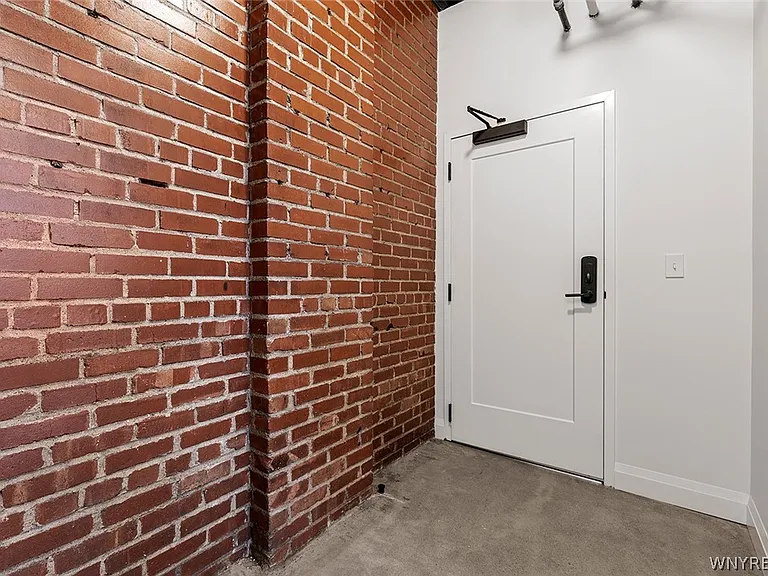 1786 Main St #103 — Photo 9
