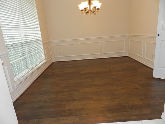 Formal Dining
