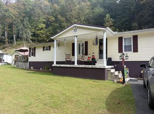 1246 Hoover Camp Branch Rd, Hurley, VA 24620