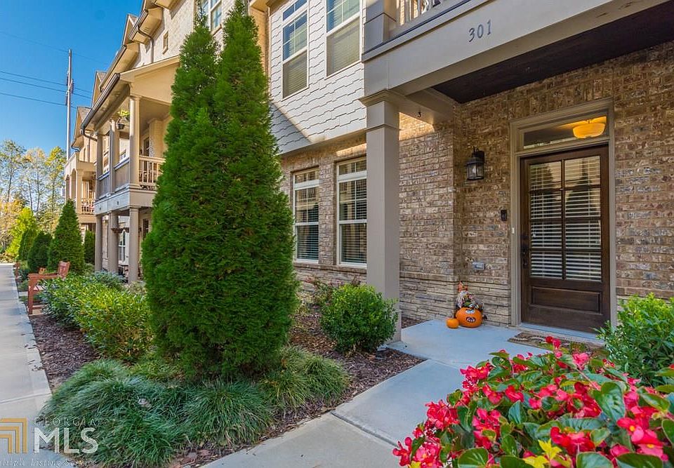 1st image of 301 Garland Woods Ct #28
