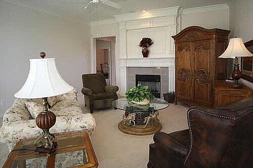 4th image of 6721 Gray Wolf Dr