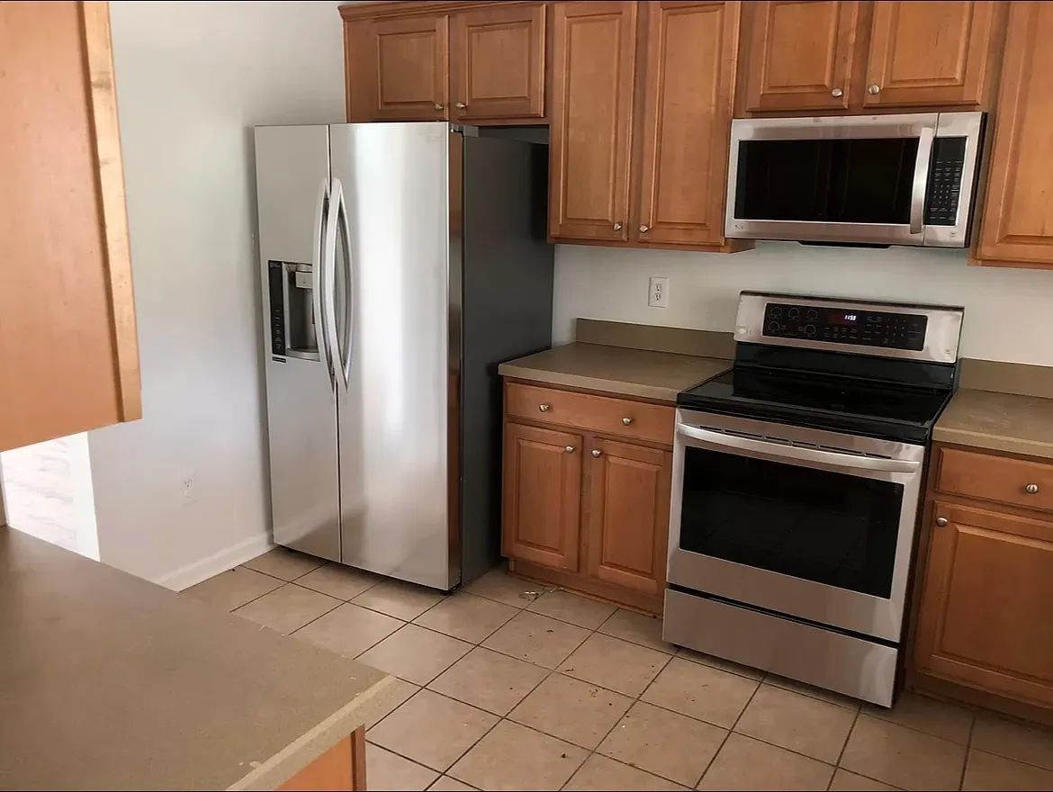 544 Hammer Beck Drive - 1 — Photo 2
