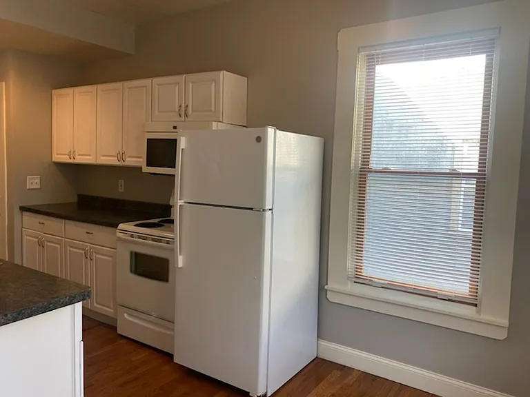 47 Vick Park #A — Photo 11