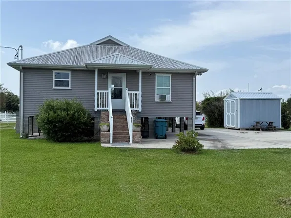 211 Old Safari Hts, Cut Off, LA 70345