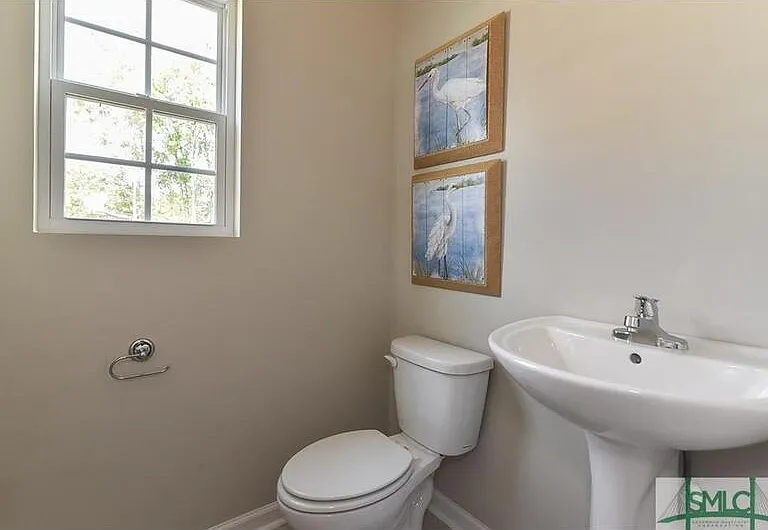 50 Walker Ct — Photo 17