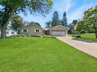 4050 Nathan Ln N, Plymouth, MN 55441