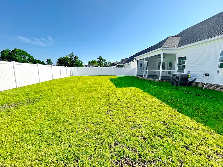831 Sharpe Dr — Photo 26