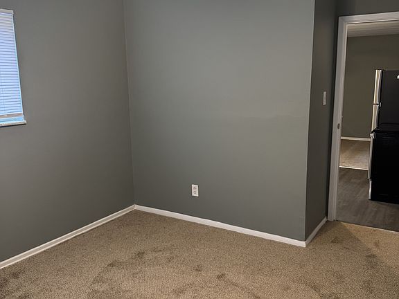 4th image of 2450 Boudinot Ave #11557515