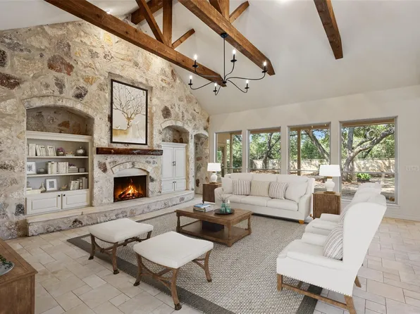 1881 County Road 414, Spicewood, TX 78669