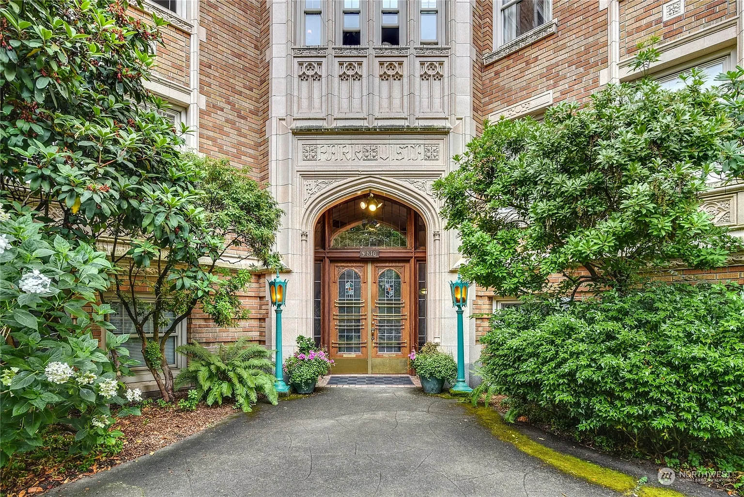 5810 Cowen Place NE #205 photo 1