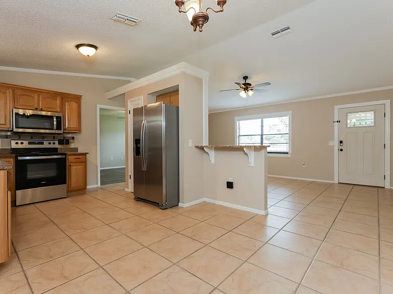 13238 Drysdale St — Photo 7