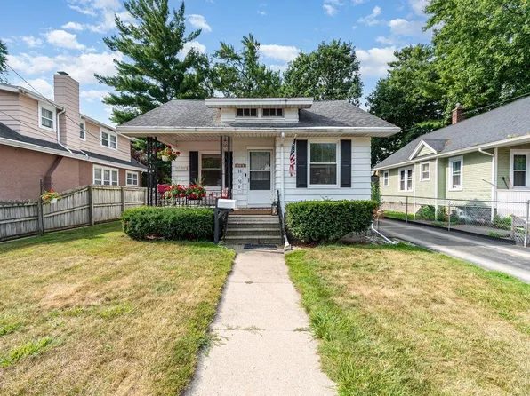 2108 McKinley St, Bay City, MI 48708