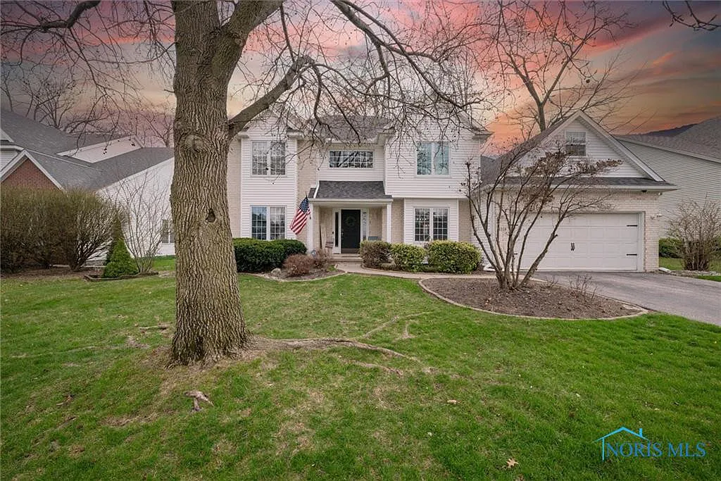 2328 Stonybrook Blvd photo 1