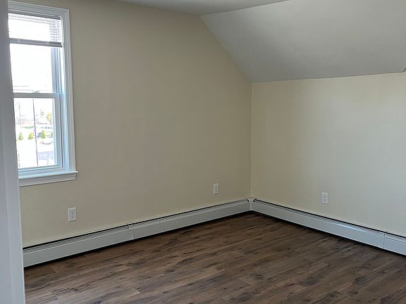 5th image of 71 East St #B