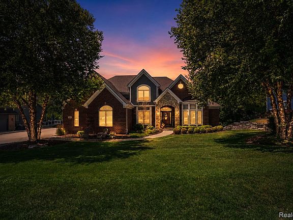 2nd image of 888 Suchava Dr