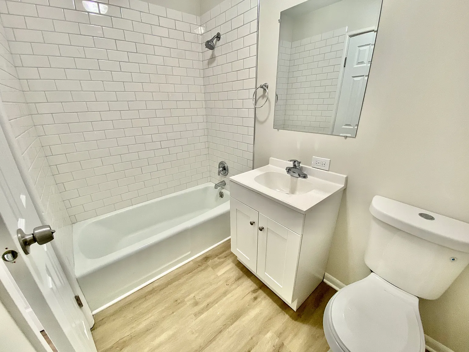Beech Grove Apartments — Photo 2