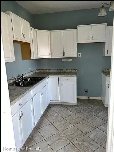 1 bed, 800 sqft, $900 — Photo 2