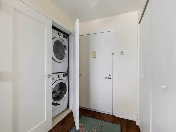 343 4th Avenue image 12 of 16