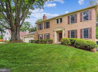 7821 Mary Cassatt Dr, Potomac, MD 20854