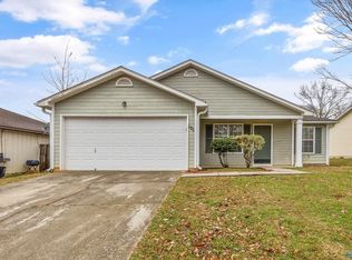 121 Sugar Bluff Ln NW, Madison, AL 35757