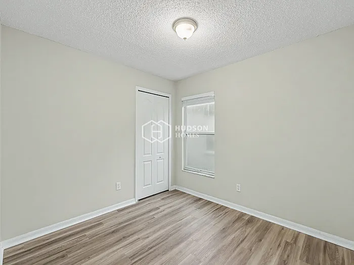 10416 Hallmark Blvd — Photo 13