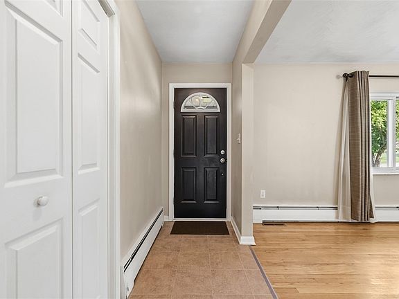 4th image of 106 Allegheny Dr