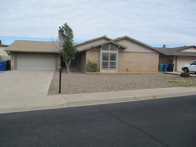 1328 W Plata Ave — Photo 11