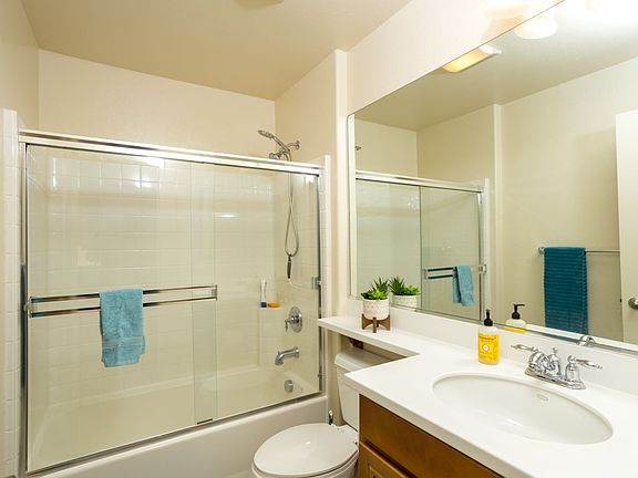 5th image of 2808 Bellezza Dr