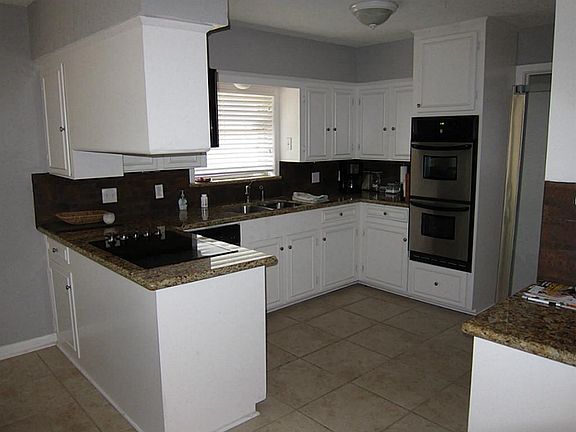 2nd image of 2207 Fenwood Dr
