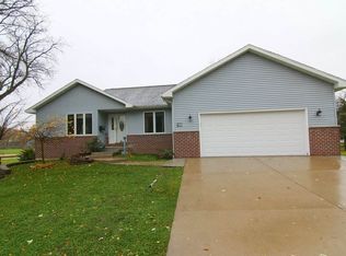 189 Middleton St, Columbus, WI 53925