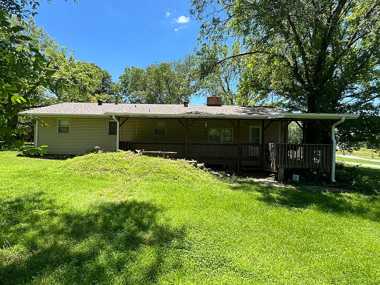 2351 W Norton Rd — Photo 4