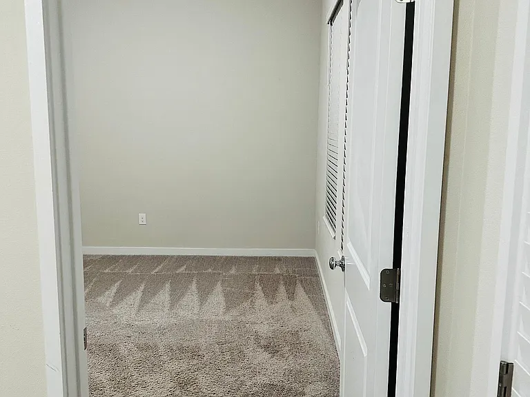 1305 Showbox St — Photo 22