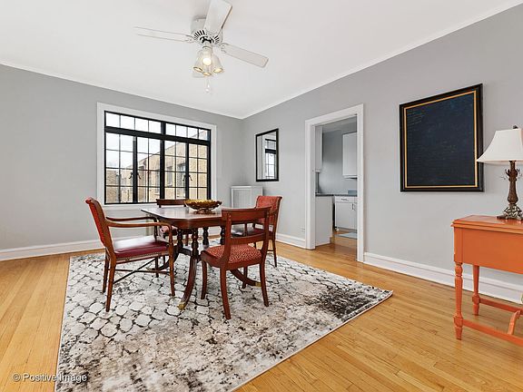 5th image of 718 Noyes St APT B3