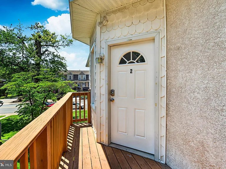 445 E Main St #2 — Photo 25