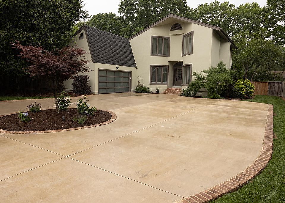1st image of 2521 Malaga Ct