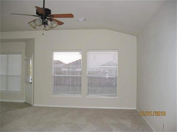 2nd image of 8319 Lotebush Ln