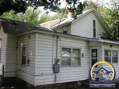 2nd image of 314 Commercial St