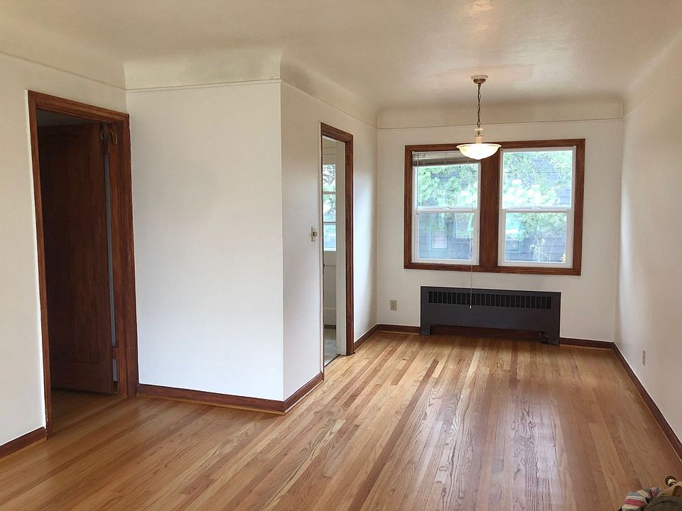 main26 26252639 SE Main St Portland OR Zillow
