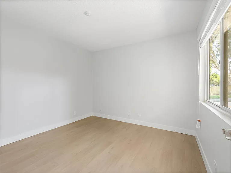 1822 Spreckels Lane — Photo 4
