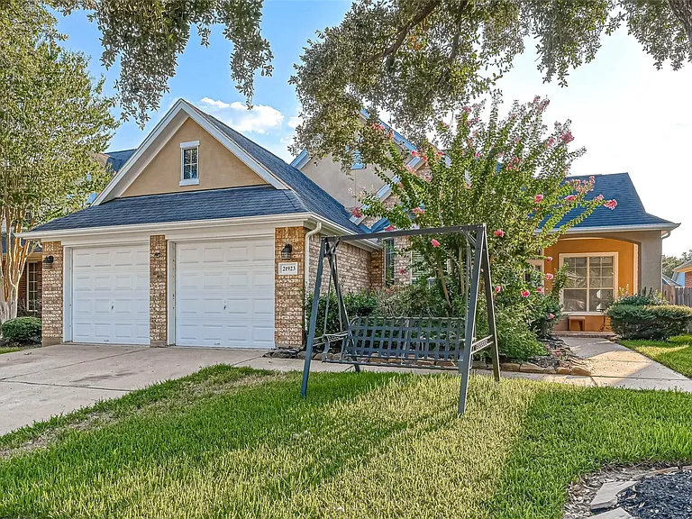 21923 Shady Heath Ln — Photo 2