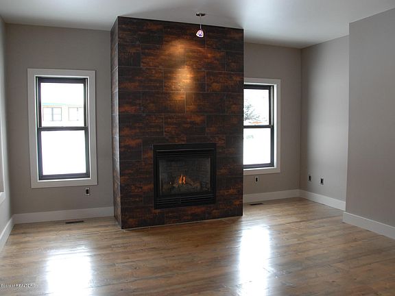 4th image of 65 McKean Ln