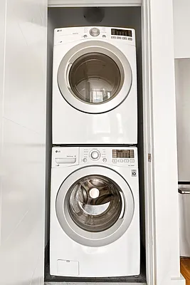 Rented by Corcoran | media 13