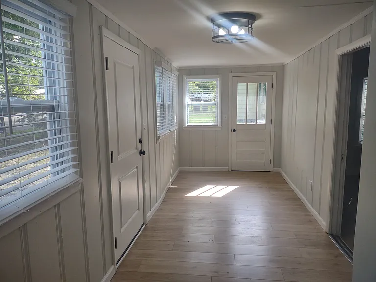 143 Morrison St #1 — Photo 12