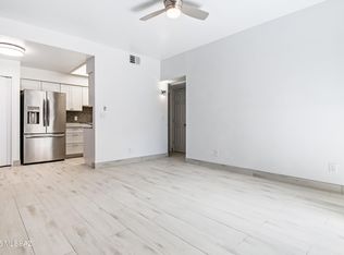 5750 N Camino Esplendora APT 115, Tucson, AZ 85718