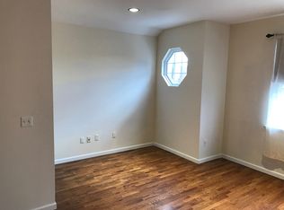 180 W 54th St #2, Bayonne, NJ 07002