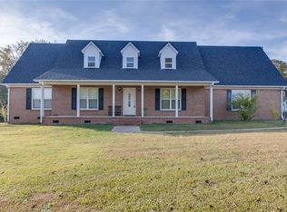 160 Singletree Ln, Belton, SC 29627