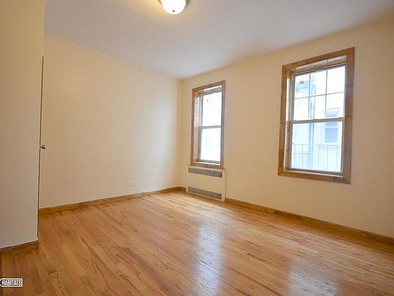 5th image of 735 Ocean Ave APT 2A