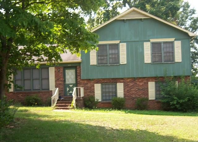 1st image of 213 Willow Oaks Dr